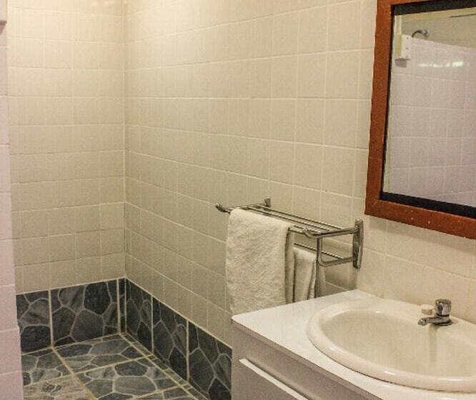 استراحتگاه Va I Moana Seaside Lodge