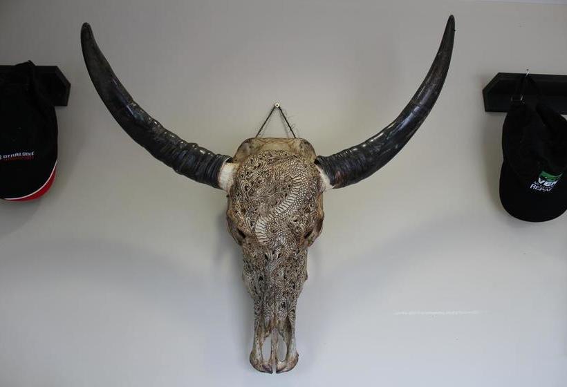 Riverlands Roadhouse Motel