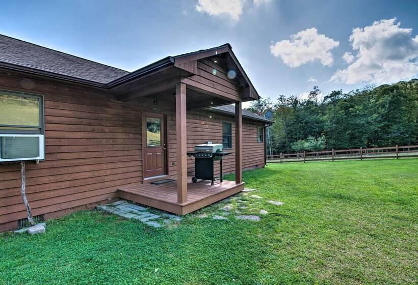 Authentic Cabin W/ Fire Pit Near Trout Fishing!