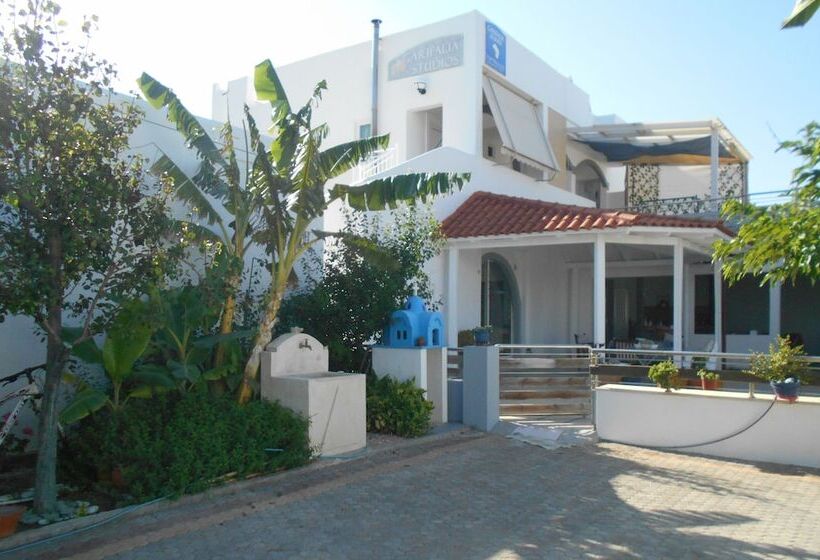 Garifalia Studio S