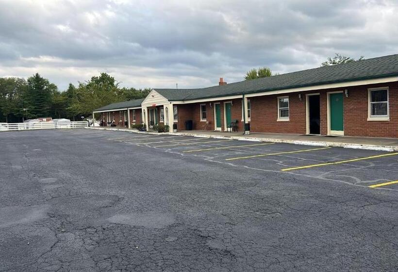 Hillcrist Motel