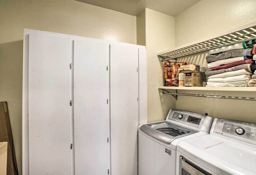 Pet Friendly Gold Canyon Home W/ Private Pool!