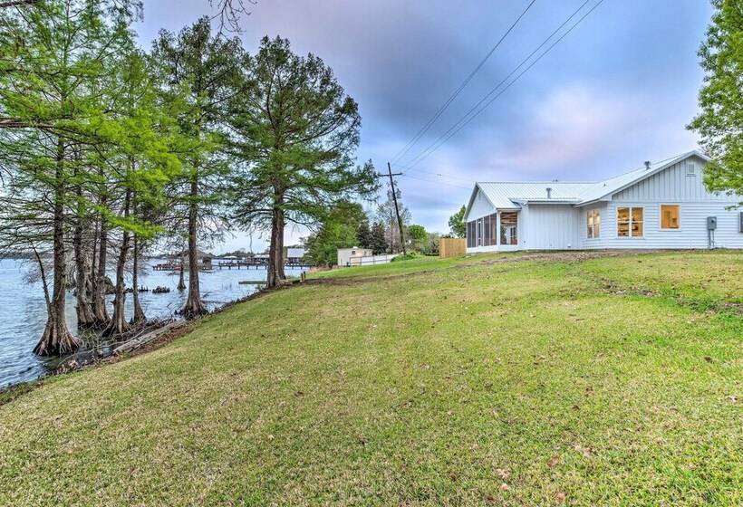 Modern Lake House On Lake Bruin: Pier & Boat Slip!