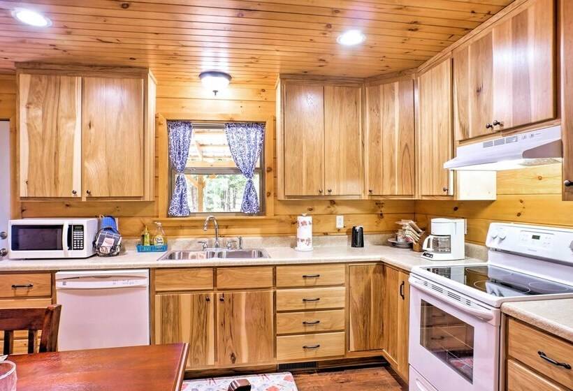 14 Mi To Little River Canyon: Scenic Alabama Cabin