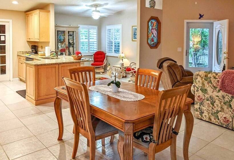 Pet Friendly Flagler Beach Home W/ Yard Near Beach