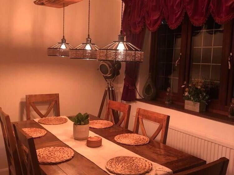 إقامة Peaceful,captivating Home With Idylic Surroundings