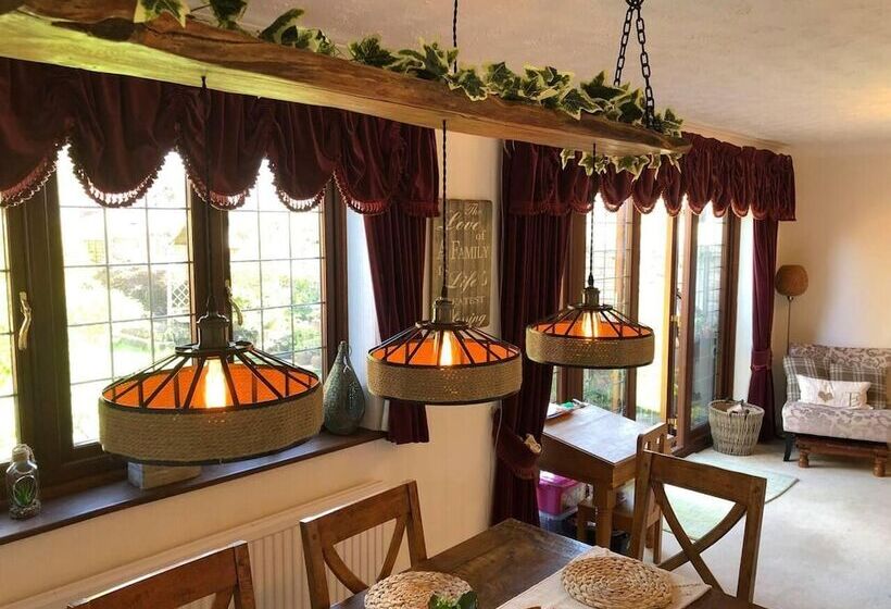 إقامة Peaceful,captivating Home With Idylic Surroundings