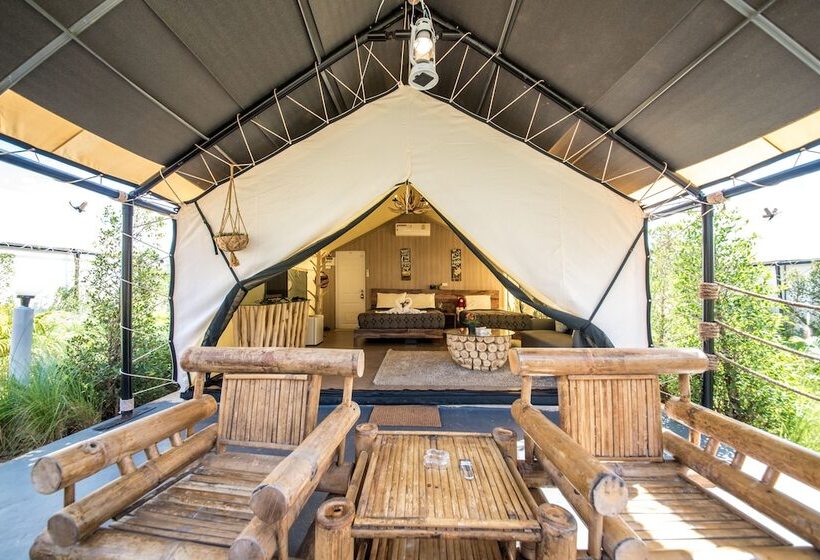 استراحتگاه Mont Blanc Glamping Khao Yai