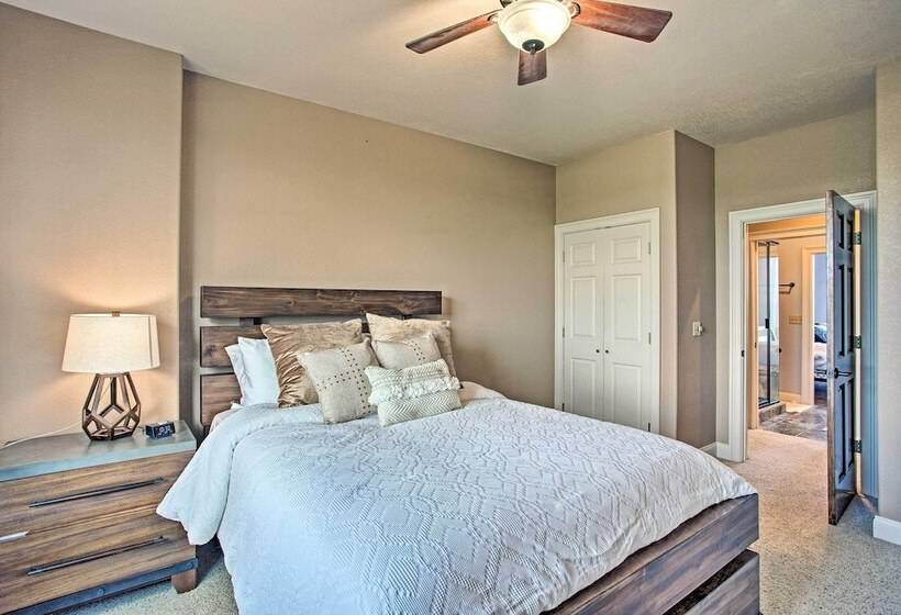 Blue Ridge Home W/ Game Room: 14 Mi To Mckinney!