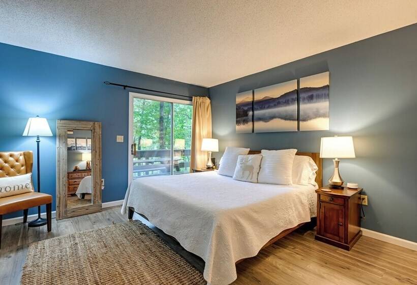 Sapphire Valley Cabin W/ Private Mountain Views!