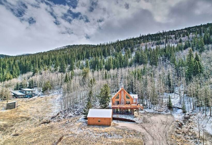 Secluded Alma Log Cabin W/ Hot Tub & Mountain View
