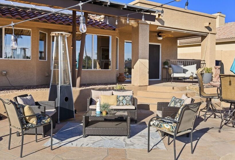 Upscale Phoenix Oasis W/ Small Private Pool & Spa!