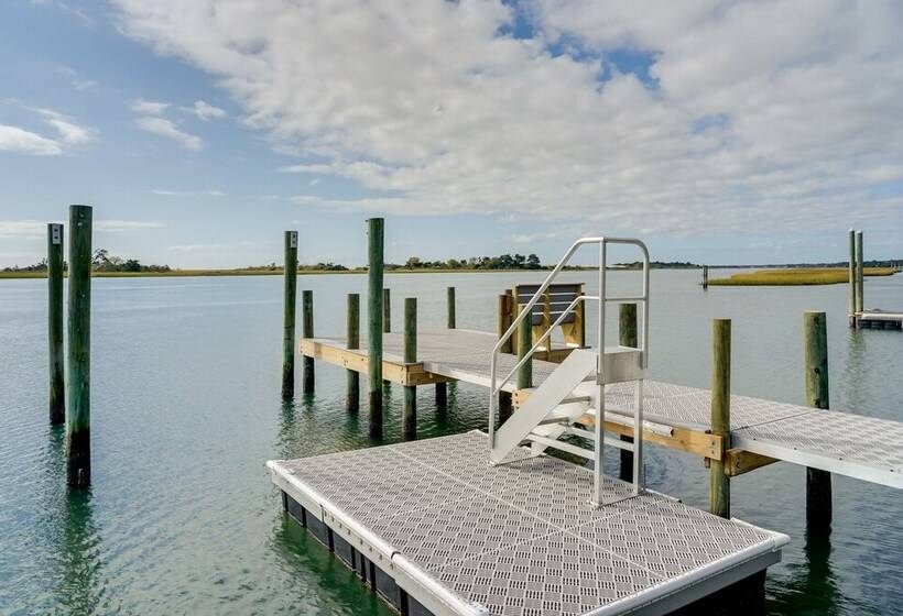 Waterfront Hampstead Home: Dock & Waterway Access!