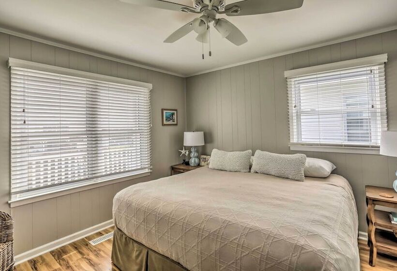 Waterfront Home W/ Decks, Privacy & Boat Slip