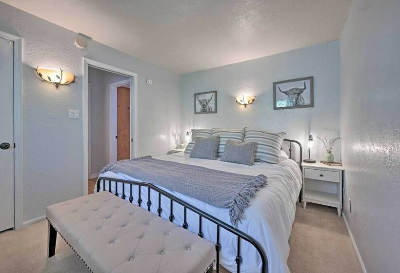 Whispering Pines Home: Fire Pit, Near Scenic Hikes