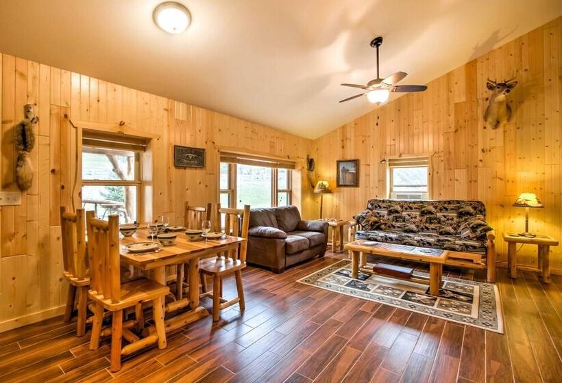 Cabin By The River: Visited By Treehouse Masters!