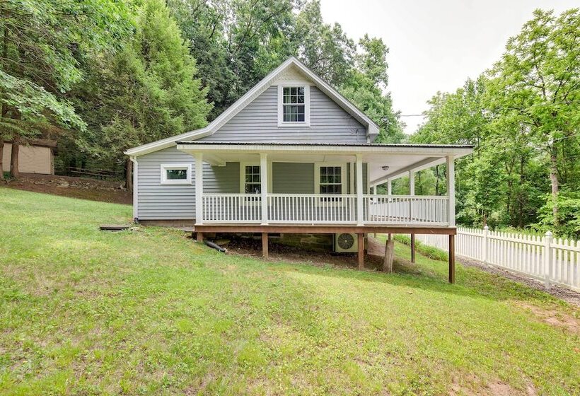 Cottage W/ Hot Tub & Fire Pit By Mahantango Creek