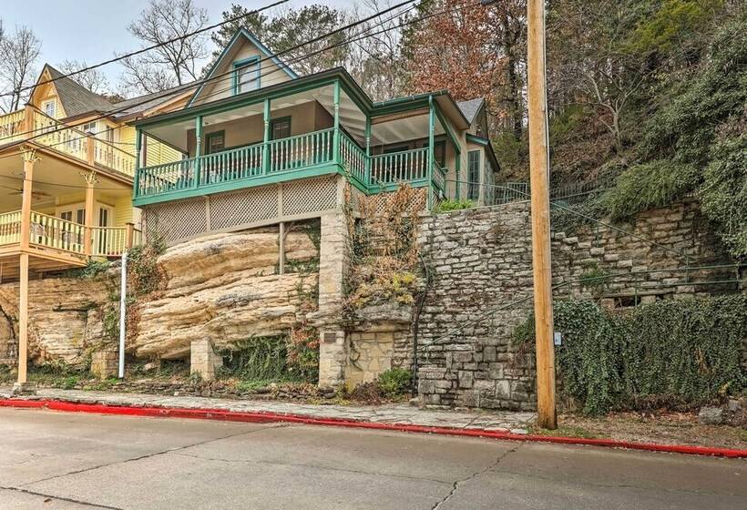 Cozy Eureka Springs Cottage, Walk To Dtwn!