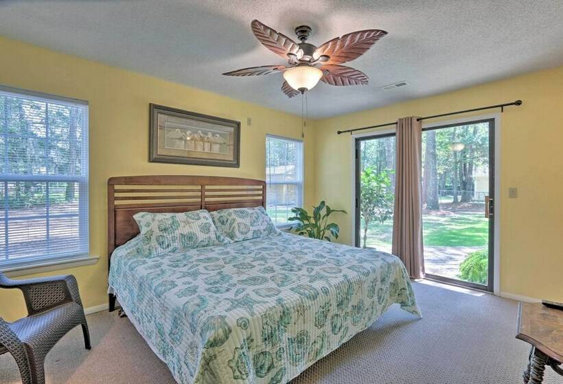 Downtown Home W/ Yard & Bbq   6 Mi To Downtown!