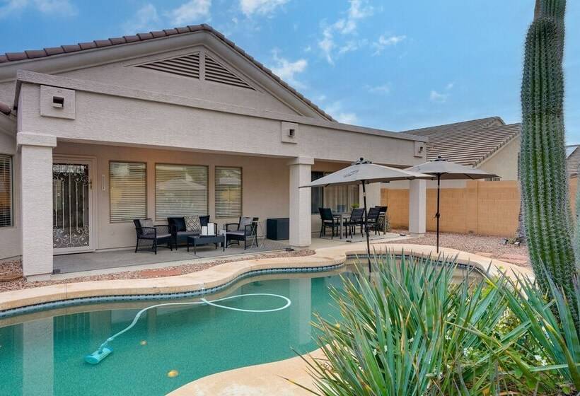 El Mirage  Sunshine House  W/ Private Pool!