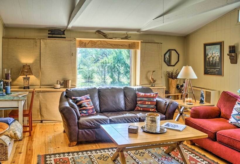 Emigrant Cabin On 10 Acres W/ Bbq & Peaceful Views