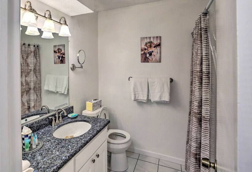 Fort Worth Home < 1 Mi To Eagle Mountain Lake