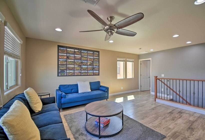 Glendale Home W/ Putting Green & Pool Access!