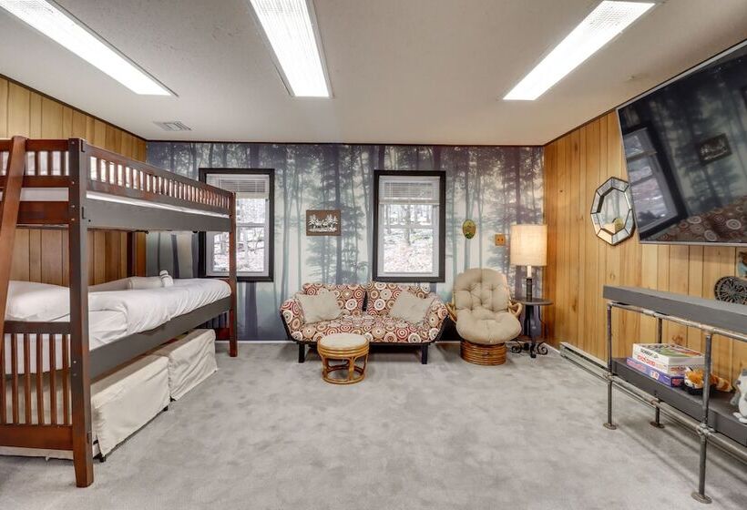 Gouldsboro Cabin W/ Game Room   Near Lakes!