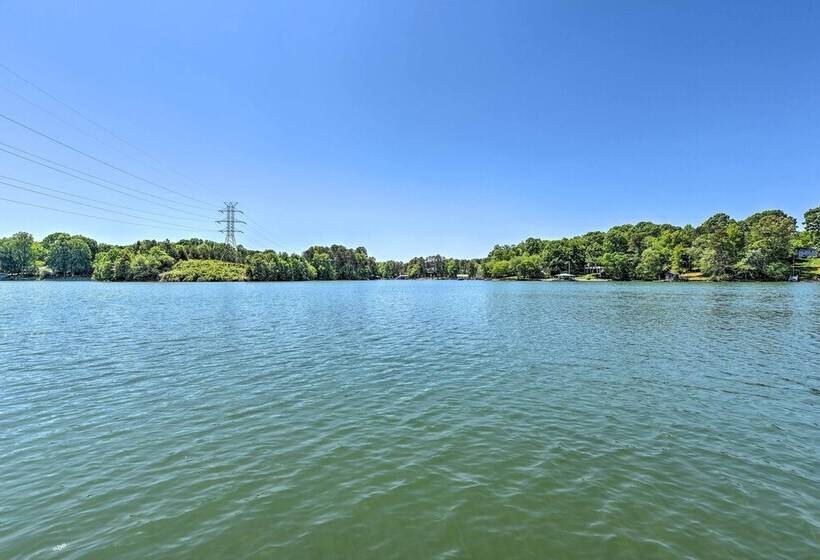 Lakefront Retreat W/ Kayaks & Paddleboards!
