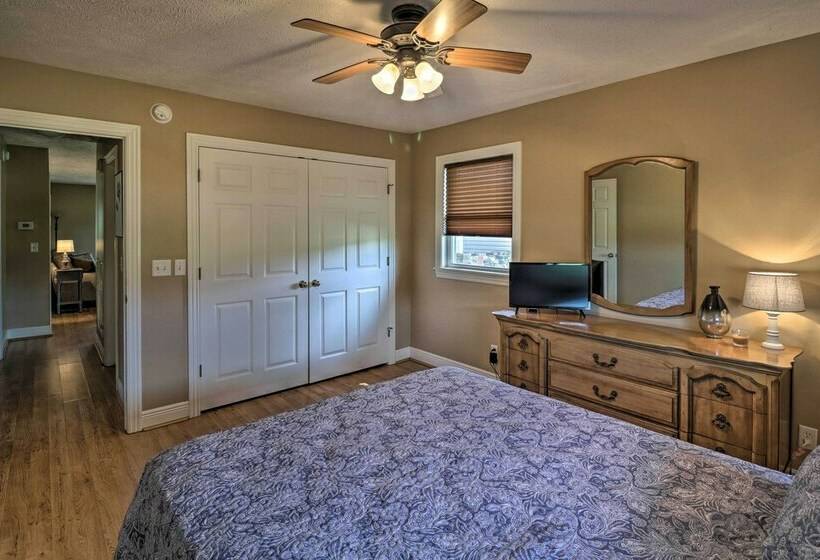 Large Home On White River W/ Fire Pit & Grill!