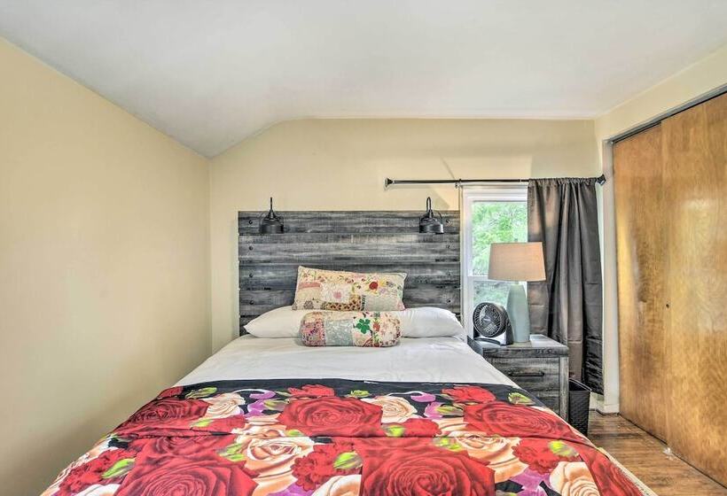 Lovely Buffalo Home, 21 Mi To Niagara Falls