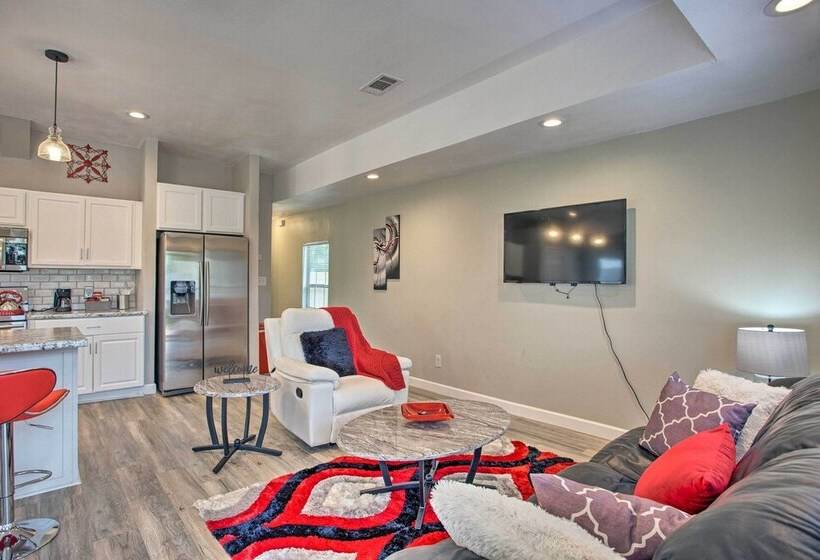 5 Mi To Downtown: Fort Worth Home W/ Yard