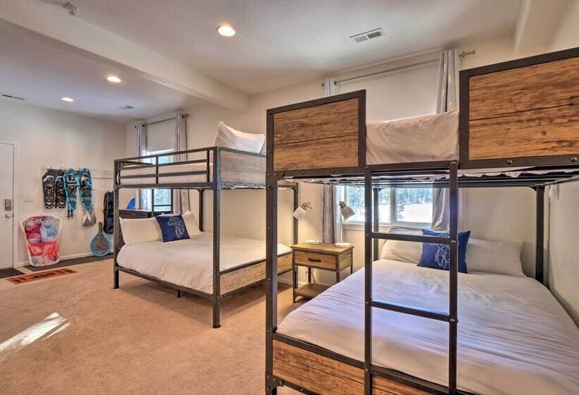 Nomad Haus W/ Mtn Views & Deck   25 Mi To Breck!