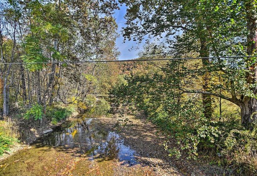 Pet Friendly Cabin W/ Fire Pit & River Access!