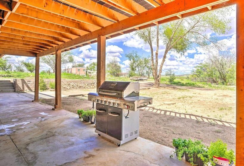 Pet Friendly Chino Valley Cabin W/ Game Room!