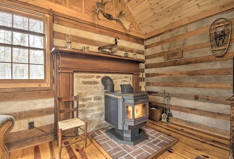Scenic Cabin W/ Deck & Fire Pit   Near Hiking!