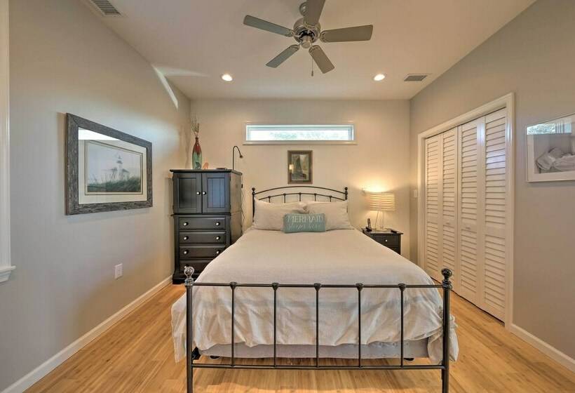 Seaside Cottage W/ Private Pier   3 Miles To Beach