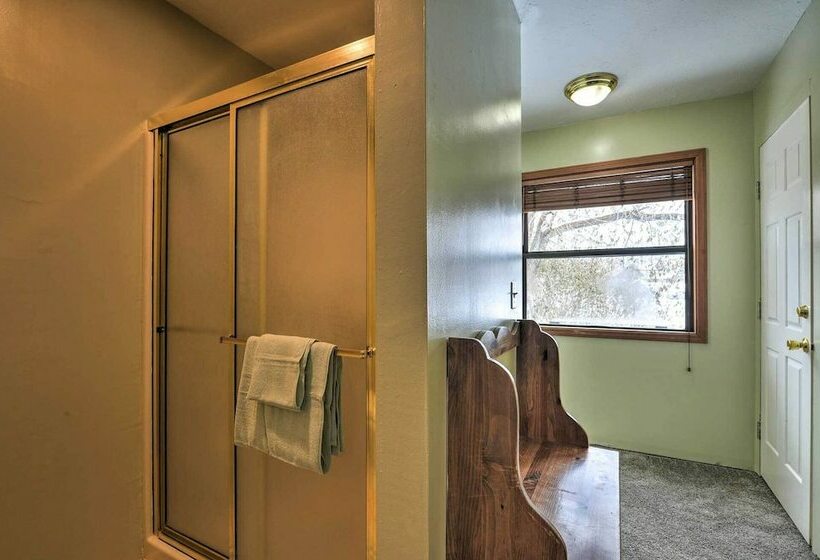 Spacious Irwin Home On Snake River!