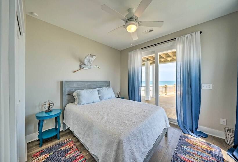 Beachfront Oasis W/ 2 Large Decks, Bbq & Views!