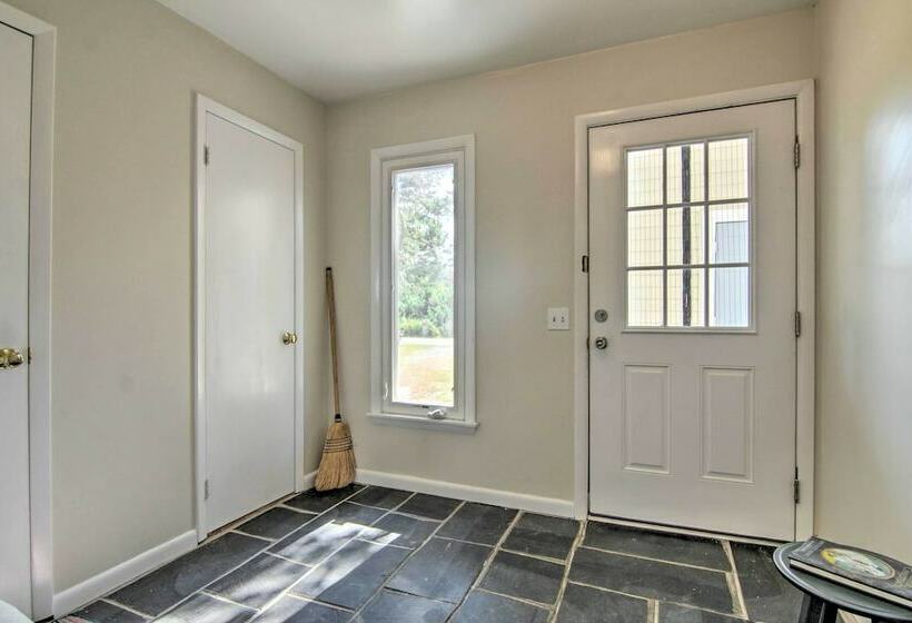 Brant Point Waterfront Bungalow W/ Deck & Views!