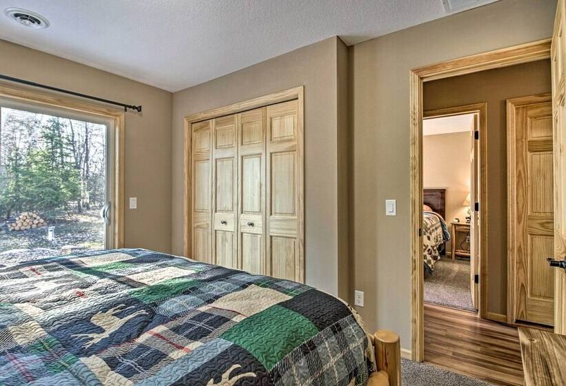 Breezy Point Cabin W/ Fire Pit   Walk To Lake