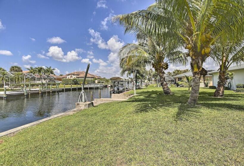 Bright Home W/ Dock & Canal View In Cape Coral!