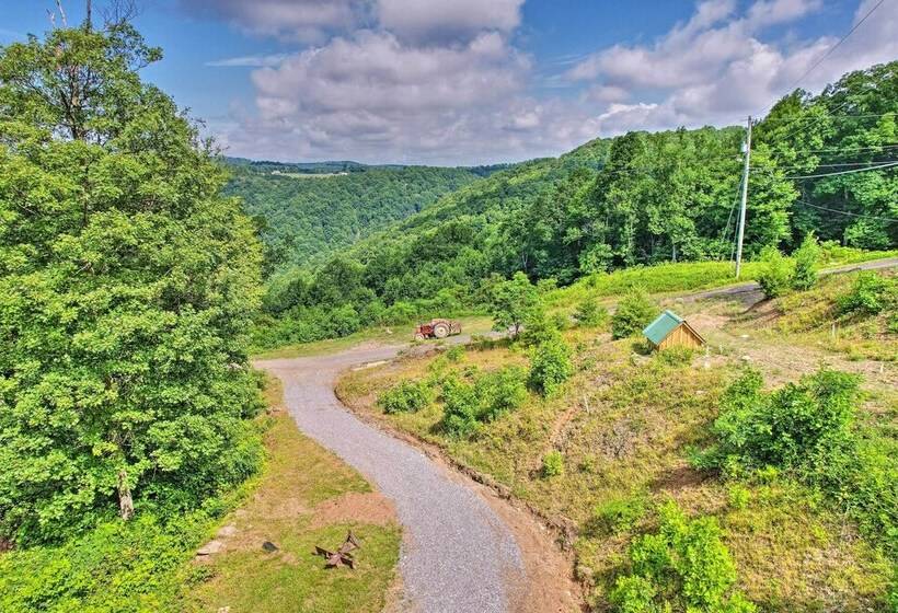 Blue Ridge Mountain Views   Fancy Gap Cabin