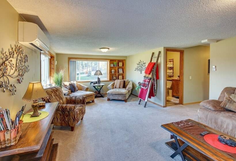 Hill City Hideaway Near Mt Rushmore & Hiking