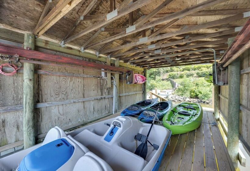 Riverfront Paradise W/ Hot Tub & Pool In Kinsale!