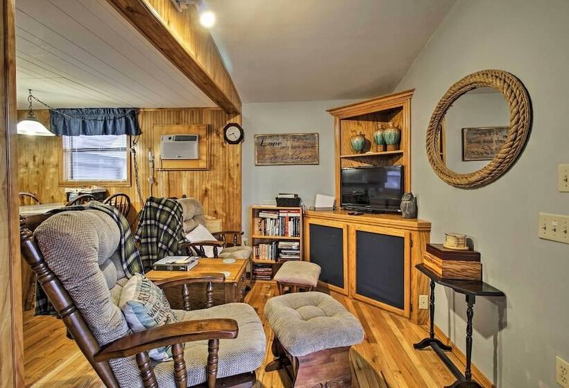 Rustic Stockton Lake Cabin Half Mile To Boat Ramp!