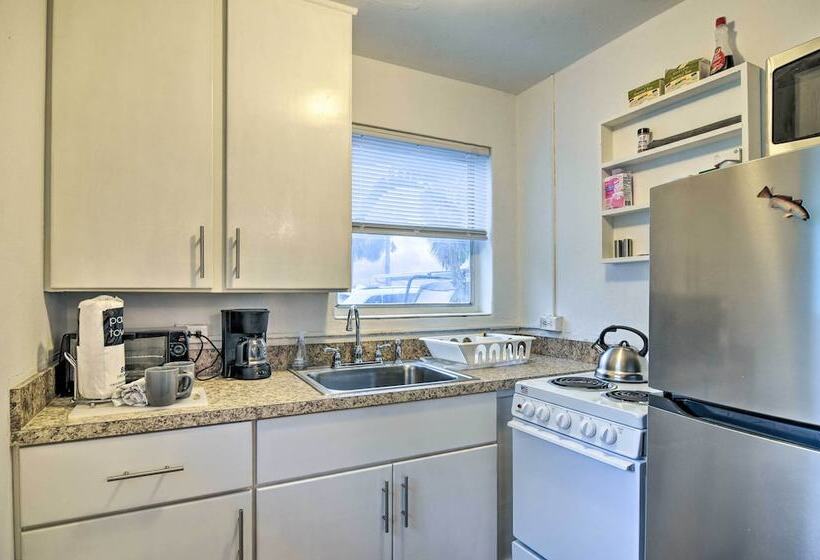 Sun Soaked Coastal Hideaway   Steps To Beach!