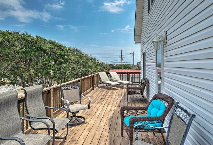 Updated Family Getaway: Walk To Sea Haven Beach!