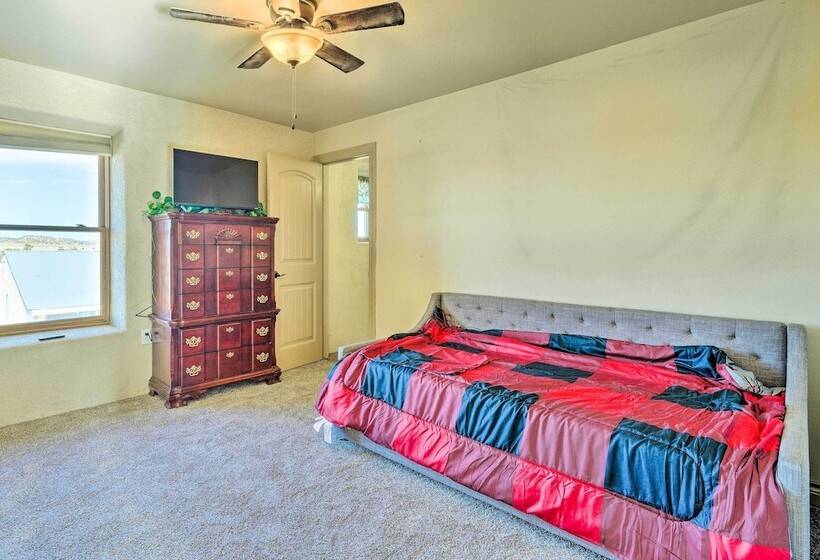 Beulah Home W/ Wraparound Porch & Mtn Views