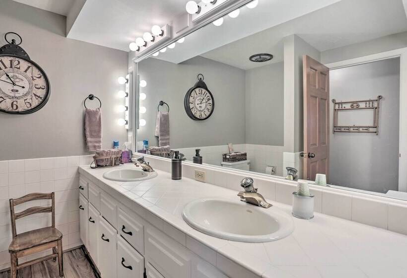 Charming Sturgis Home < 1 Mi To Downtown!